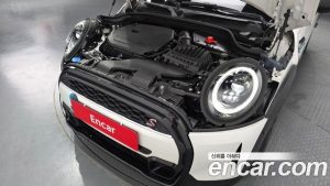 Mini Cooper Convertible Seaside Edition 2023 года из Южной Кореи