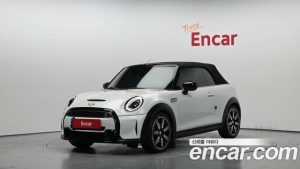 Mini Cooper Convertible Seaside Edition 2023 года из Южной Кореи