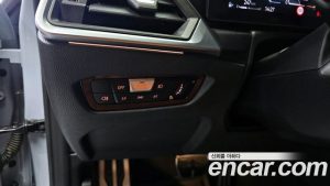 BMW 4-Series M440i xDrive Online Exclusive Cabriolet 2024 года из Южной Кореи
