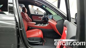 Genesis GV70 2.5T Бензин 2WD 2025 года из Южной Кореи