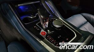 BMW XM 4.4 2023 года из Южной Кореи