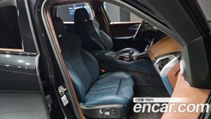 BMW XM 4.4 2023 года из Южной Кореи