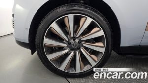 Land Rover Range Rover P615 SV LWB 2024 года из Южной Кореи