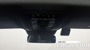 Mercedes-Benz GLB-Class GLB250 4MATIC 2024 года из Южной Кореи