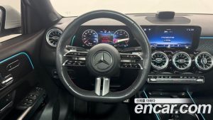 Mercedes-Benz GLB-Class GLB250 4MATIC 2024 года из Южной Кореи