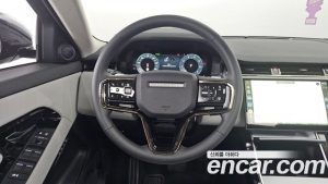 Land Rover Range Rover Evoque P250 S 2024 года из Южной Кореи