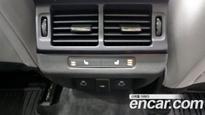 Land Rover Range Rover Evoque P250 S 2024 года из Южной Кореи