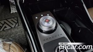 Kia Sorento HEV 1.6 2WD 2024 года из Южной Кореи