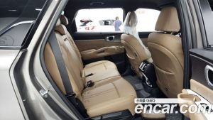 Kia Sorento HEV 1.6 2WD 2024 года из Южной Кореи