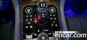Bentley Continental 4.0 GT Azure 2023 года из Южной Кореи