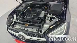 Mercedes-Benz GLC-Class GLC300e 4MATIC Coupe Premium Charger 2023 года из Южной Кореи