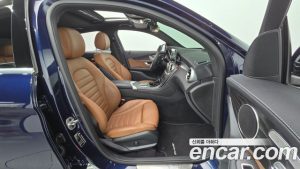 Mercedes-Benz GLC-Class GLC300e 4MATIC Coupe Premium Charger 2023 года из Южной Кореи