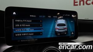 Mercedes-Benz GLC-Class GLC300e 4MATIC Coupe Premium Charger 2023 года из Южной Кореи