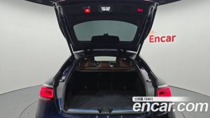 Mercedes-Benz GLC-Class GLC300e 4MATIC Coupe Premium Charger 2023 года из Южной Кореи