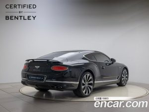 Bentley Continental 4.0 GT Azure 2024 года из Южной Кореи