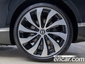 Bentley Continental 4.0 GT Azure 2024 года из Южной Кореи