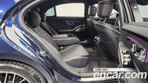 Mercedes-Benz S-Class S450L 4MATIC 2024 года из Южной Кореи