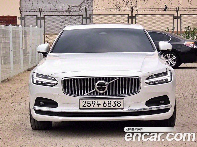 Volvo S90 B5 Inscription 2022 года из Кореи