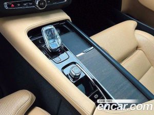 Volvo S90 B5 Inscription 2022 года из Южной Кореи