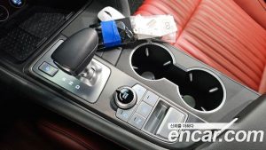 Genesis G70 Бензин 2.5T 4WD 2024 года из Южной Кореи