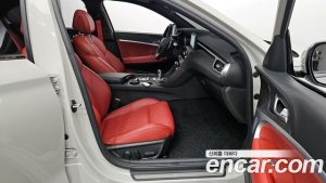 Genesis G70 Бензин 2.5T 4WD 2024 года из Южной Кореи