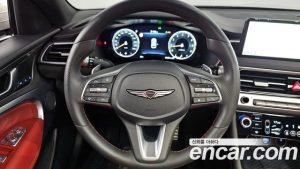 Genesis G70 Бензин 2.5T 4WD 2024 года из Южной Кореи