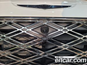 Genesis GV80 2.5T Бензин AWD 2024 года из Южной Кореи
