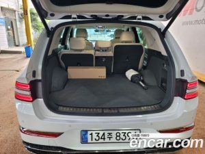 Genesis GV80 2.5T Бензин AWD 2024 года из Южной Кореи