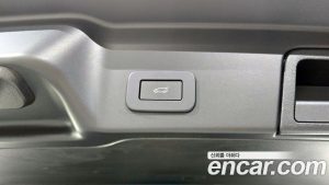 Land Rover Range Rover Evoque P250 S 2024 года из Южной Кореи