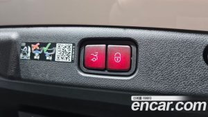 Mercedes-Benz E-Class E200 Avantgarde 2025 года из Южной Кореи