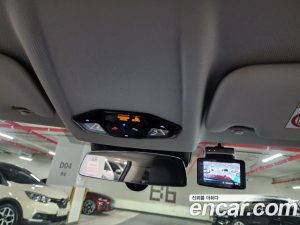 Mini Cooper ESSENTIAL 2025 года из Южной Кореи