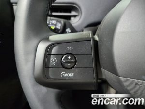 Mini Cooper ESSENTIAL 2025 года из Южной Кореи