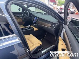 Volvo S90 B6 AWD ULTIMATE Bright 2023 года из Южной Кореи