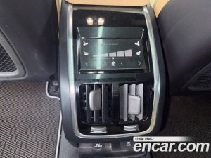 Volvo S90 B6 AWD ULTIMATE Bright 2023 года из Южной Кореи