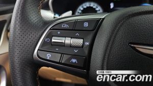 Genesis G70 Бензин 2.5T 2WD 2024 года из Южной Кореи