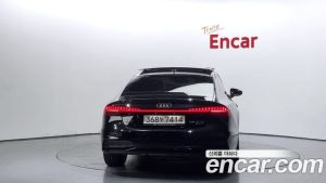 Audi A7 55 TFSI 4WD Premium 2023 года из Южной Кореи