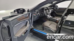 Audi A7 55 TFSI 4WD Premium 2023 года из Южной Кореи