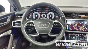 Audi A7 55 TFSI 4WD Premium 2023 года из Южной Кореи
