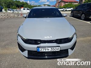 Kia K5 Noblesse 2025 года из Южной Кореи