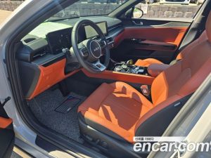 Kia K5 Noblesse 2025 года из Южной Кореи