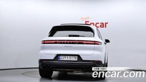 Porsche Cayenne 3.0 2024 года из Южной Кореи