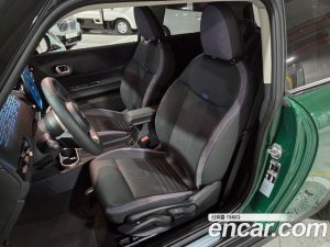 Mini Cooper CLASSIC 2025 года из Южной Кореи