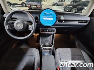 Mini Cooper ESSENTIAL 2025 года из Южной Кореи