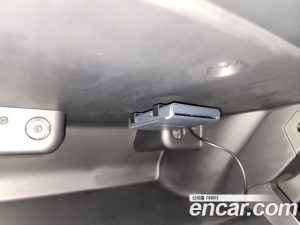 Mini Cooper ESSENTIAL 2025 года из Южной Кореи