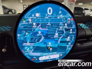 Mini Cooper ESSENTIAL 2025 года из Южной Кореи