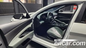 Hyundai AVANTE 1.6 LPi 2025 года из Южной Кореи
