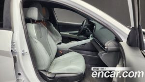 Hyundai AVANTE 1.6 LPi 2025 года из Южной Кореи