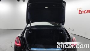 Rolls-Royce Ghost 6.7 V12 Black Badge 2023 года из Южной Кореи