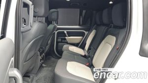 Land Rover Defender 130 P400 X- HSE 2023 года из Южной Кореи
