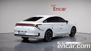 Kia K8 Signature 2025 года из Южной Кореи